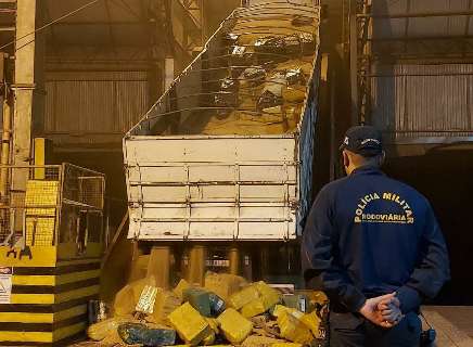 Polícia encontra maconha avaliada em R$ 4 milhões sob carga de soja