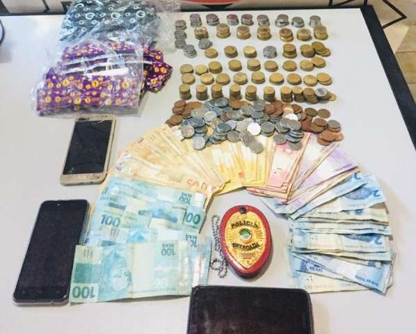 Dona de casa de prostitui&ccedil;&atilde;o &eacute; presa com drogas, dinheiro e muni&ccedil;&otilde;es 
