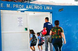 Escola Municipal Arlindo Lima, em Campo Grande, antes da pandemia do coronavírus (Foto: Arquivo)