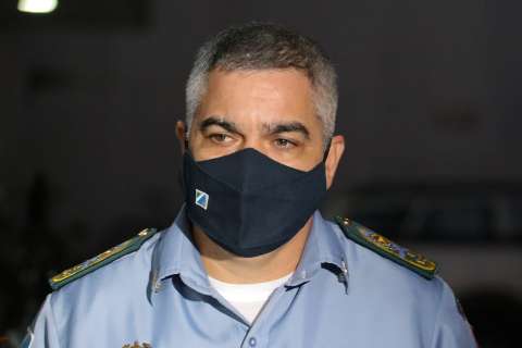 Agora “quem resistir ao toque de recolher vai preso”, avisa comandante da PM