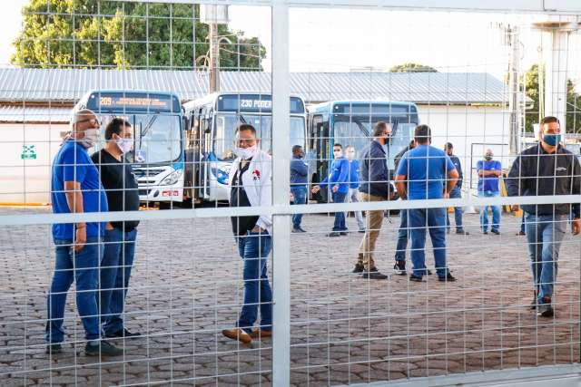 Ap&oacute;s assembleia, sindicato avisa que pr&oacute;ximo passo contra multa ser&aacute; greve