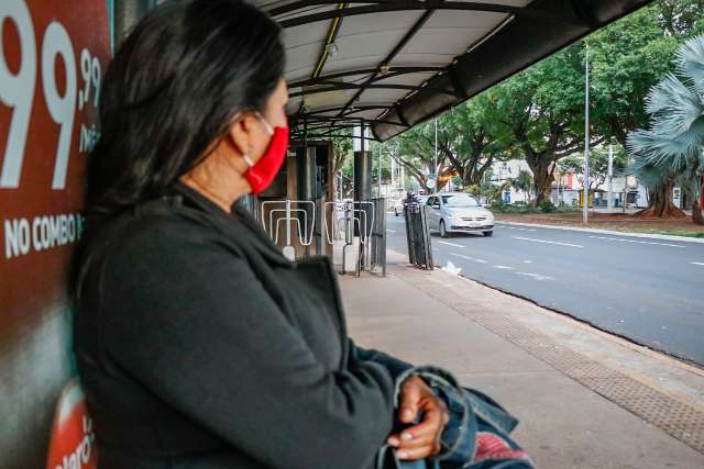 &quot;&Eacute; s&oacute; n&atilde;o violar regras&quot;, comenta prefeito sobre multas no transporte coletivo