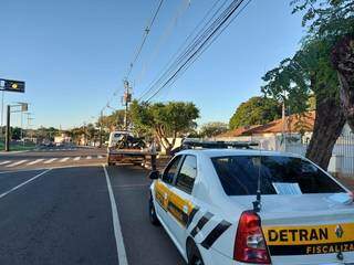 Na blitz realizada na última segunda-feira na Avenida Duque de Caxias foram autuados 17 condutores por dirigir sem CNH (Foto: divulgação)