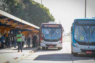 Per&iacute;cia de contrato do transporte coletivo &eacute; marcada para setembro