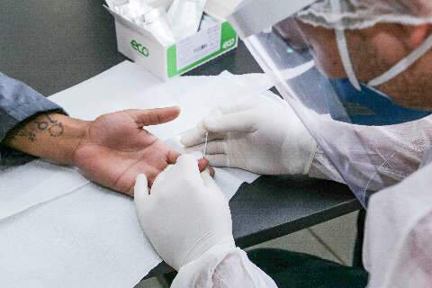 Pacientes de covid reclamam de falha no monitoramento