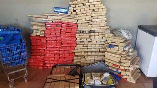 Em patrulhamento aéreo, policiais encontram Corolla com 880 quilos de maconha Em patrulhamento aéreo, policiais encontram Corolla com 880 quilos de maconha