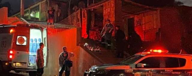 Homem &eacute; executado a tiros por pistoleiro em moto no interior