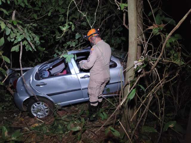 Motorista morre e duas pessoas ficam feridas em acidente na MS-376