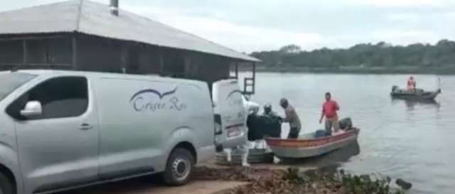 Encontrado corpo de 2&ordf; v&iacute;tima de acidente com barco de turistas de SC