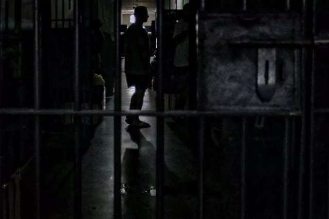 Teste detecta surto de covid no Instituto Penal e 37 presos s&atilde;o isolados