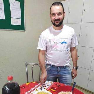 João Paulo da Matta, de 38 anos, era funcionário de uma clínica de oncologia. (Reprodução / Facebook)