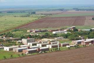 Vista aérea do campus da UFGD. (Foto: Divulgação)