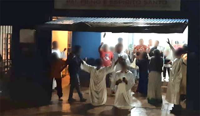 Igreja estava lotada quando pastor desacatou equipe: &quot;vamos morrer todos juntos&quot;