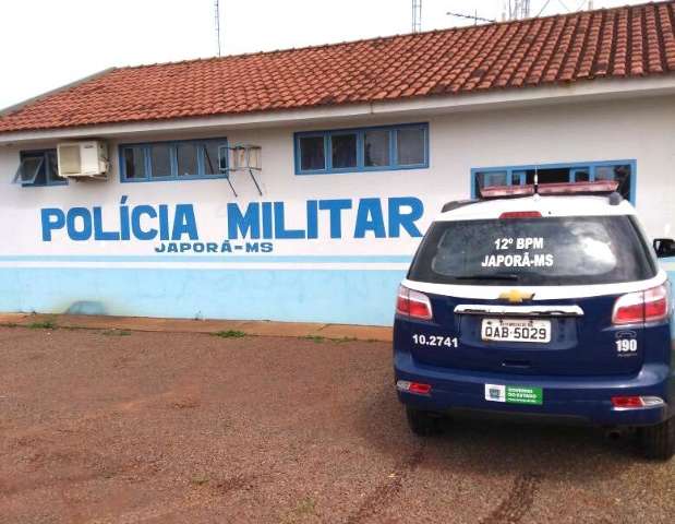 Homem &eacute; preso ap&oacute;s atirar em morador com arma de press&atilde;o adaptada 