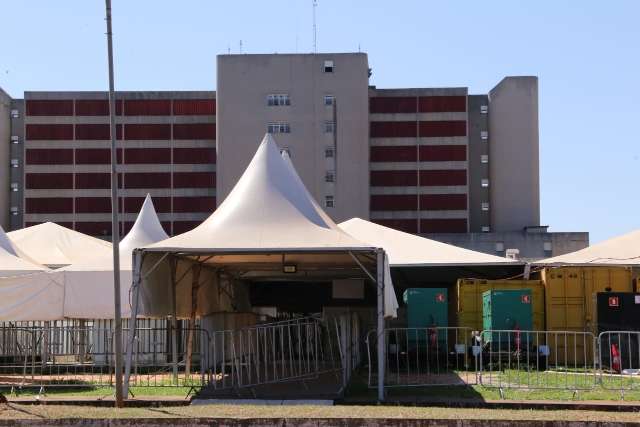 Com 144 leitos dispon&iacute;veis, hospital de campanha do HR continua vazio na Capital