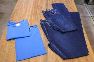 Diferentes looks para homens de classe e sofisticados com camisetas a partir de R$ 49,90 e calça jeans a partir de R$ 199 (Foto: Paulo Francis)