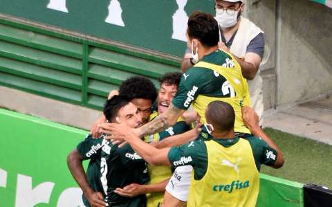 Nos pênaltis, Palmeiras vence Corinthians e volta a conquistar título paulista