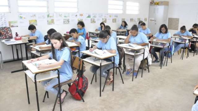 MEC repassa R$ 3 milh&otilde;es para financiamento de escolas em tempo integral em MS