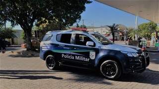 Equipe da Polícia Militar foi ao local e prendeu o suspeito. (Foto: Divulgação/Polícia Militar)