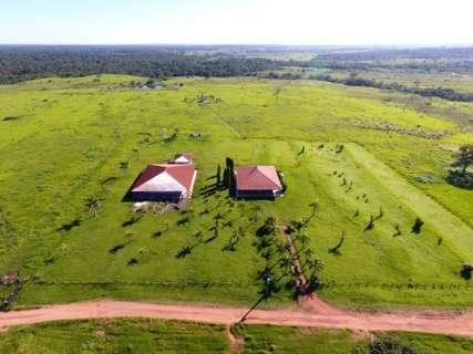 Paraguai confisca 5 fazendas do traficante “Cabeça Branca”