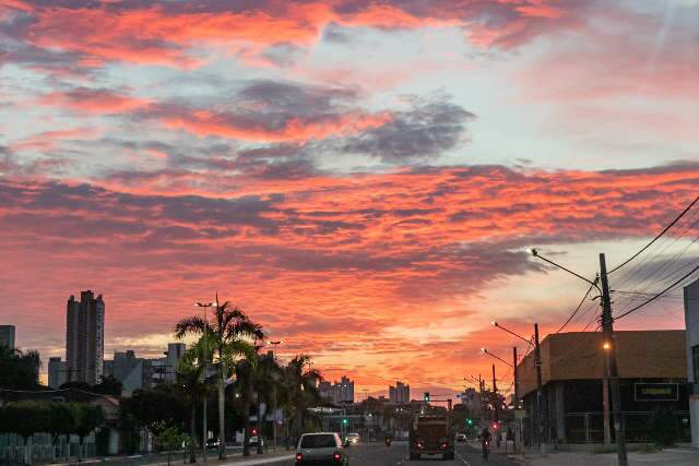 Inmet prevê quarta-feira com calor de 38°C e pancadas de chuva em áreas isoladas