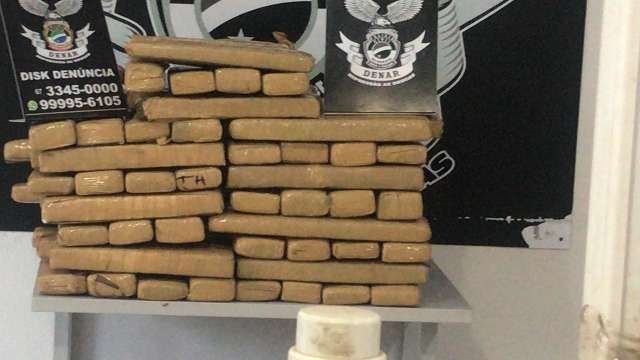 Estudante de Medicina e comparsa s&atilde;o presos com carga de maconha 