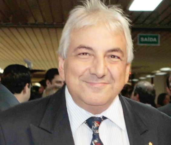 Advogado Eduardo Haddad perde luta para covid, 20 dias após morte de irmão