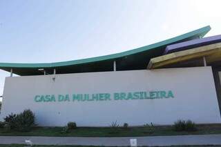 Médico foi levado para a Deam, localizada na Casa da Mulher Brasileira. (Foto: Arquivo/Campo Grande News)