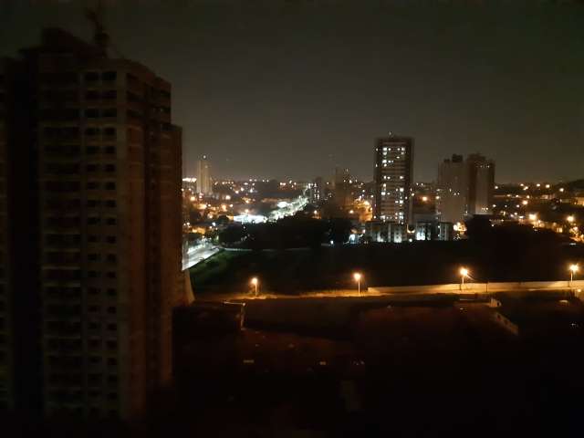 Junto com trovoadas e ventania, chuva chega a Campo Grande ap&oacute;s 60 dias  