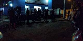 &#039;For&ccedil;a-tarefa&#039; acaba com festinha e notifica igreja lotada no Batist&atilde;o 