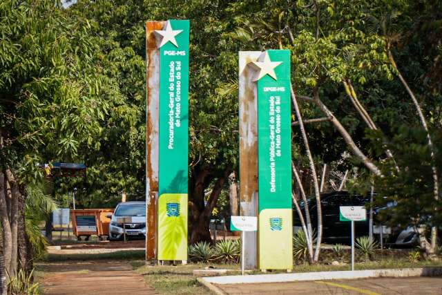 Criado para ser um dos s&iacute;mbolos da Capital, Parque sofre com falta de cuidados