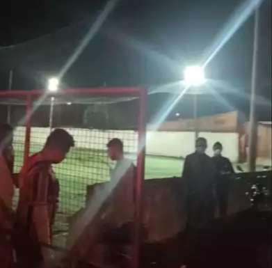 Partida de futebol com 20 pessoas &eacute; encerrada por fiscaliza&ccedil;&atilde;o na Capital
