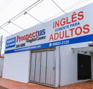 Prospectus English Center - Ingl&ecirc;s online e somente para adultos