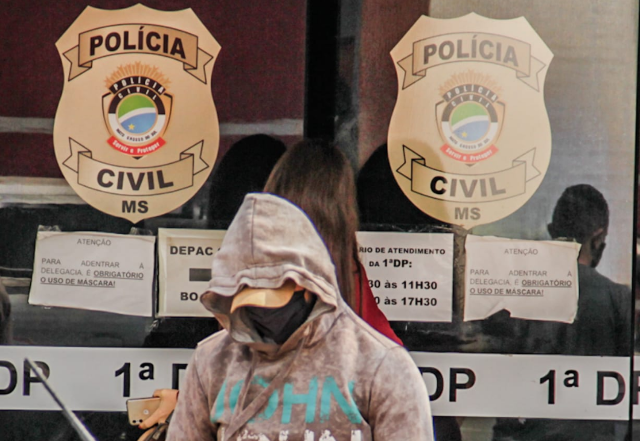 Com pris&atilde;o decretada, assassino de motoentregador vai se apresentar, diz defesa