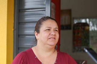 Falha em sinal impede moradores de verem TV há mais de 6 meses Falha em sinal impede moradores de verem TV há mais de 6 meses