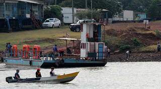 Sem amea&ccedil;as pelo fogo no Pantanal, Porto da Manga volta a atrair pescadores