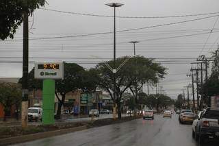 Chuva n&atilde;o para e sensa&ccedil;&atilde;o t&eacute;rmica j&aacute; &eacute; de 8 graus em Dourados