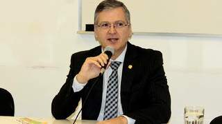 Unigran realiza semana jur&iacute;dica gratuita e on-line com ministro do TST