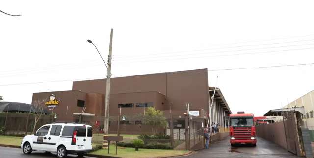 Alvo de opera&ccedil;&atilde;o, empresa de cestas b&aacute;sicas dispensa fucion&aacute;rios