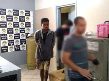 Um ano ap&oacute;s matar travesti, assaltante que atirou em policial continuava solto