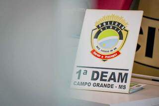Denúncias podem ser feitas à Deam (Delegacia Especializada de Atendimento à Mulher), em Campo Grande (Foto/Arquivo: Henrique Kawaminami)