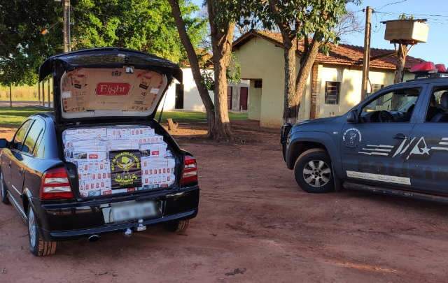 Preso, motorista levava quase 2 mil pacotes de cigarros contrabandeados