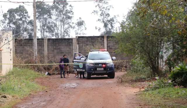 Caminhoneiro v&iacute;tima de assalto luta com bandido, que acaba morto a tiro