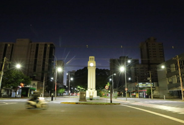 Sem geada, dia amanhece com 4&deg;C de sensa&ccedil;&atilde;o t&eacute;rmica e c&eacute;u limpo 