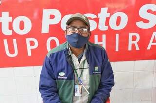 H&aacute;bito e necessidade fazem trabalhador superar combo &quot;frio, domingo e pandemia&quot;