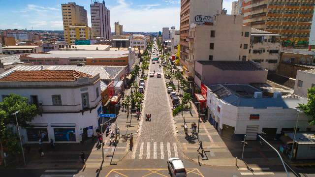 Nos 121 anos da Capital, confira o que abre e fecha nesta quarta