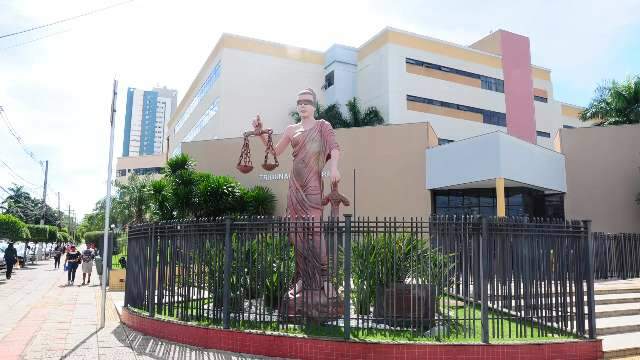 Impedido de entrar na balada, cliente ser&aacute; indenizado por boate