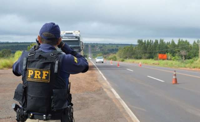 Traficante &eacute; preso transportando coca&iacute;na em moto 
