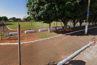 Campo de futebol na rua Acaia, no Jardim Tarumã (Foto: Divulgação/Google Maps)