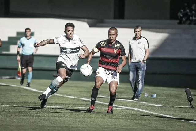 Com gol no &uacute;ltimo minuto, Coritiba vence Sport por 1 a 0